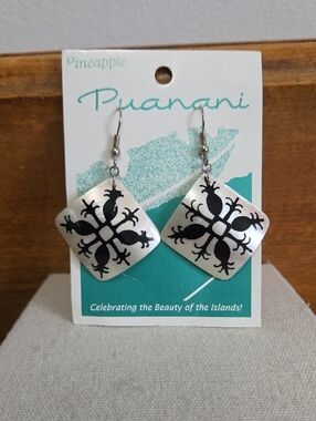 Puanani Pineapple Mother Of Pearl Earrings